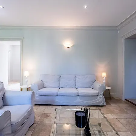Pool 5 Min From Croisette 10p 5br